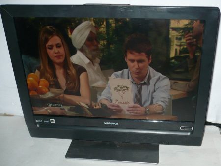 Magnavox 19MF337B 19-Inch LCD HDTV (USED) Online Sale