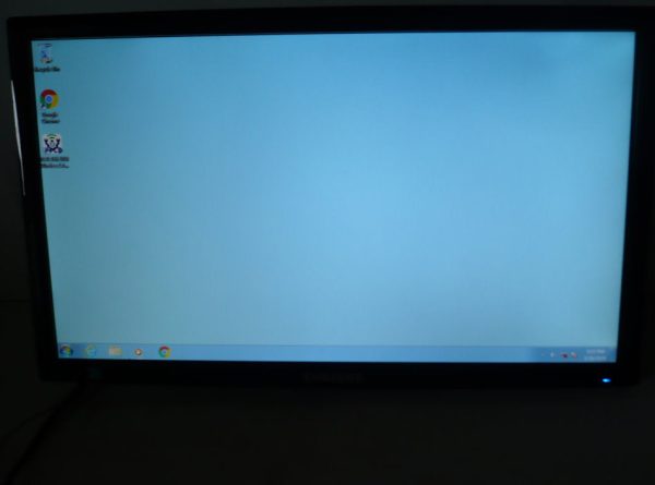 USED SAMSUNG S20A300B Computer Monitor GRADE B, LIGHT USE Fashion