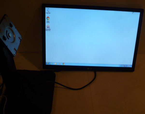 USED LG 22EB23PY Computer Monitor GRADE B, LIGHT USE, WITH STAND Online Hot Sale